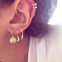 Load image into Gallery viewer, New Fashion Gold Crystal Geometric Star Pendant Earrings For Women