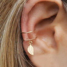 Load image into Gallery viewer, New Fashion Gold Crystal Geometric Star Pendant Earrings For Women
