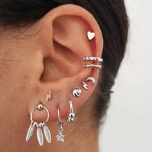 Load image into Gallery viewer, New Fashion Gold Crystal Geometric Star Pendant Earrings For Women

