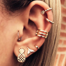 Load image into Gallery viewer, New Fashion Gold Crystal Geometric Star Pendant Earrings For Women
